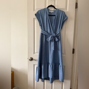 NWOT Emma & Michele Chambray Blue V-neck Faux Wrap Midi Dress